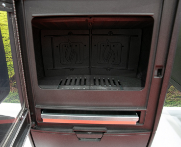 EEK A Gusskaminofen Plamen Alberto, schwarz, raumluftunabhängig - 8,6 kW