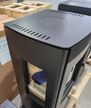 Preview: [B-Ware] EEK A+ Premium-Kaminofen Modell 5W60 - Dreischeiben mit 6 kW