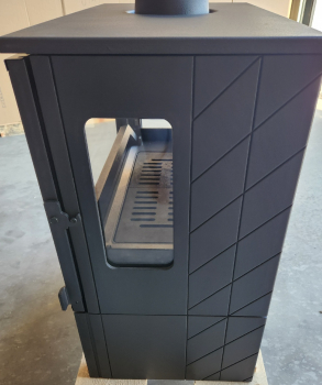 EEK A 3Scheiben-Gusskaminofen Plamen ECO 50, ext. Zuluft - 12kW