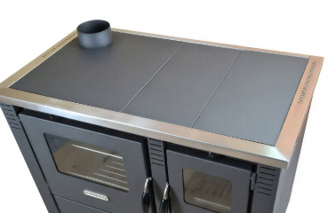Preview: EEK A+ Küchenofen Holzherd PANONIA Kacheln schwarz, linke Version - 8,5 kW Dauerbrandherd