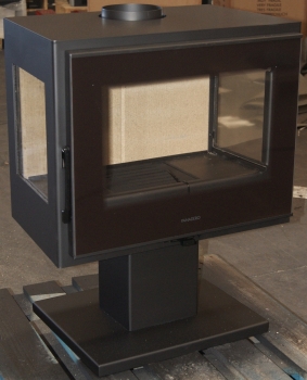 EEK A 3-Scheiben-Kaminofen Panadero OLAF TRIVISION, raumluftunabh. -5,9kW