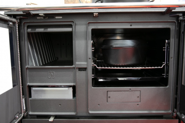 EEK A+ Holzherd Plamen 910 schwarz, externe Zuluft, 9 kW Dauerbrandherd