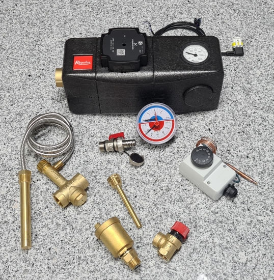 Anschluss-Paket für wasserführende Kaminöfen / Einsätze