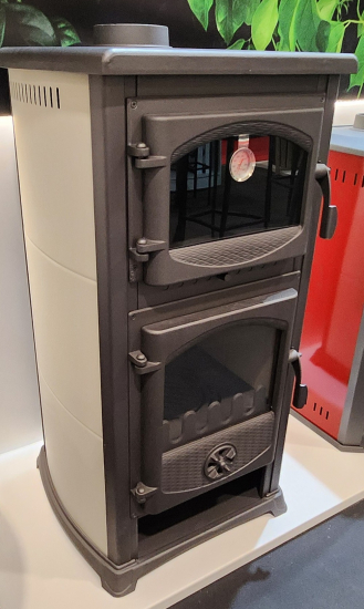 EEK A - Kaminofen mit Backfach und Herdplatte Cucina creme - 9,7kW