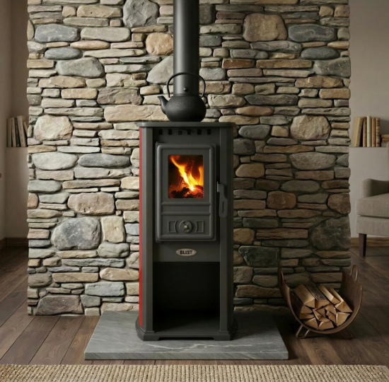 EEK A+ Kaminofen BERNA LUX G 4.0 rot mit 5,9 kW