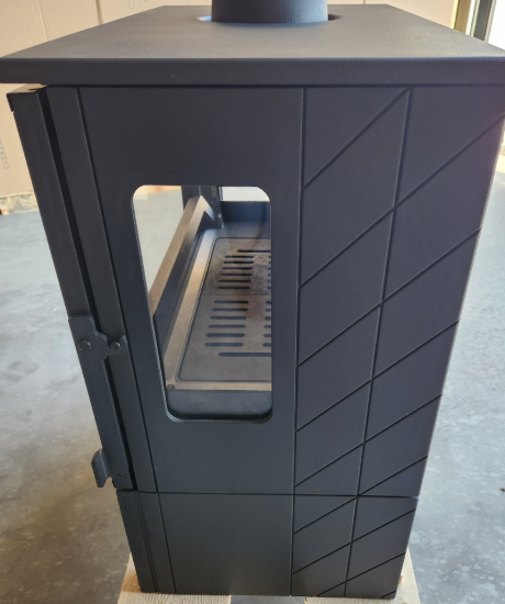 EEK A 3Scheiben-Gusskaminofen Plamen ECO 50, ext. Zuluft - 12kW