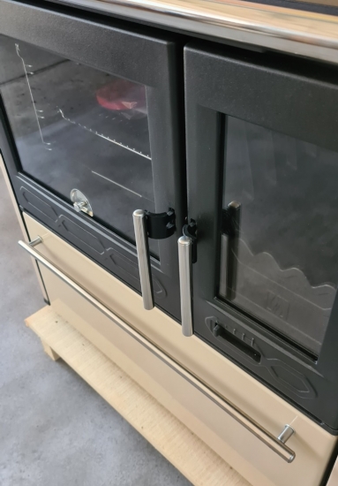 EEK A+ Küchenofen Holzherd Plamen 850 creme, linke Version - 8 kW Dauerbrandherd