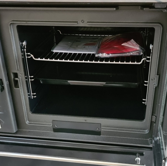 EEK A+ Küchenofen Holzherd Plamen 850 schwarz, rechte Version - 8 kW Dauerbrandherd