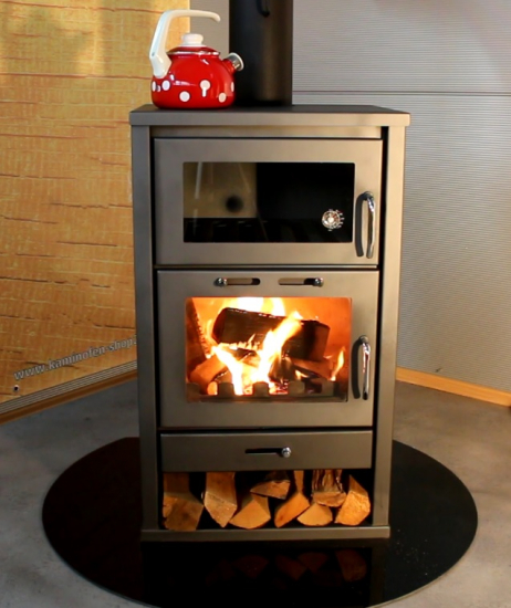 EEK A Kaminofen mit Backfach Victoria Triumph F, schwarz mit XL-Brennraum – 15kW
