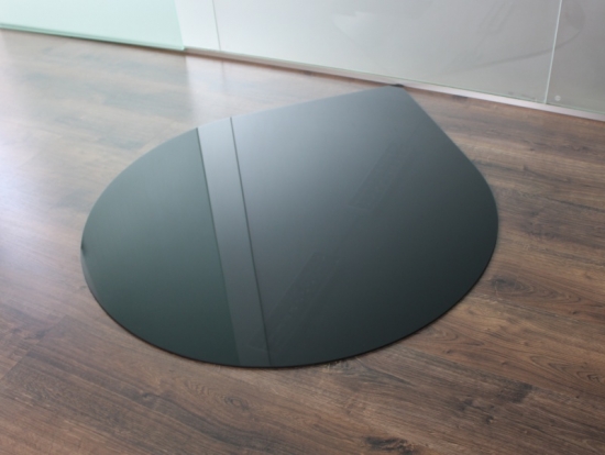 Tropfen 110cm Glas schwarz - Funkenschutzplatte Kaminbodenplatte Glasplatte Unterlage Ofen