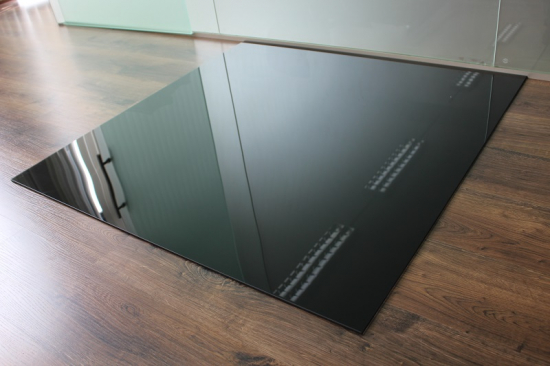 Quadrat 110x110cm Glas schwarz - Funkenschutzplatte Kaminbodenplatte Glasplatte Ofenunterlage