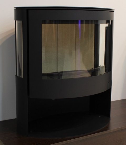 EEK A 3-Scheiben-Design-Kaminofen Panadero IRIS EcoDesign + ext. Zuluft - 7,8kW