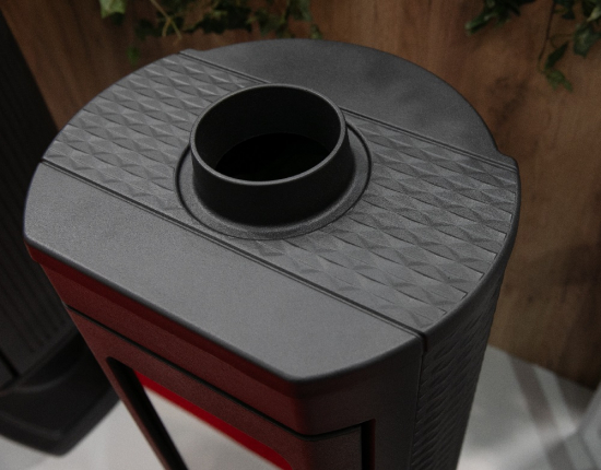 EEK A+ Design-Gusskaminofen Plamen Tara, raumluftunabhängig - 6kW